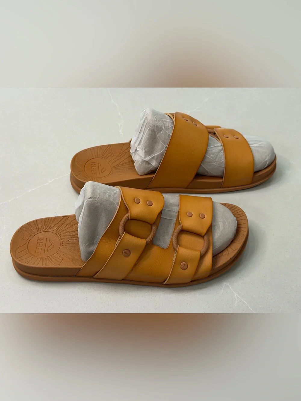 REEF Cushion Vera Cruz Tan Slide Sandals Size 9 Bohemian Chunky Buckle Vegan